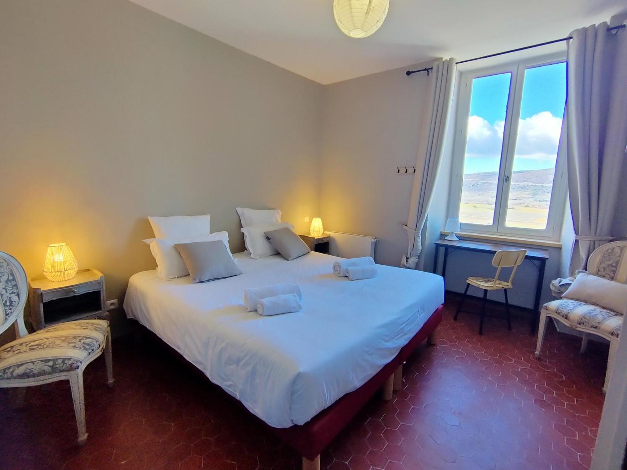 Hotel Le Nesk Ventoux - 3*